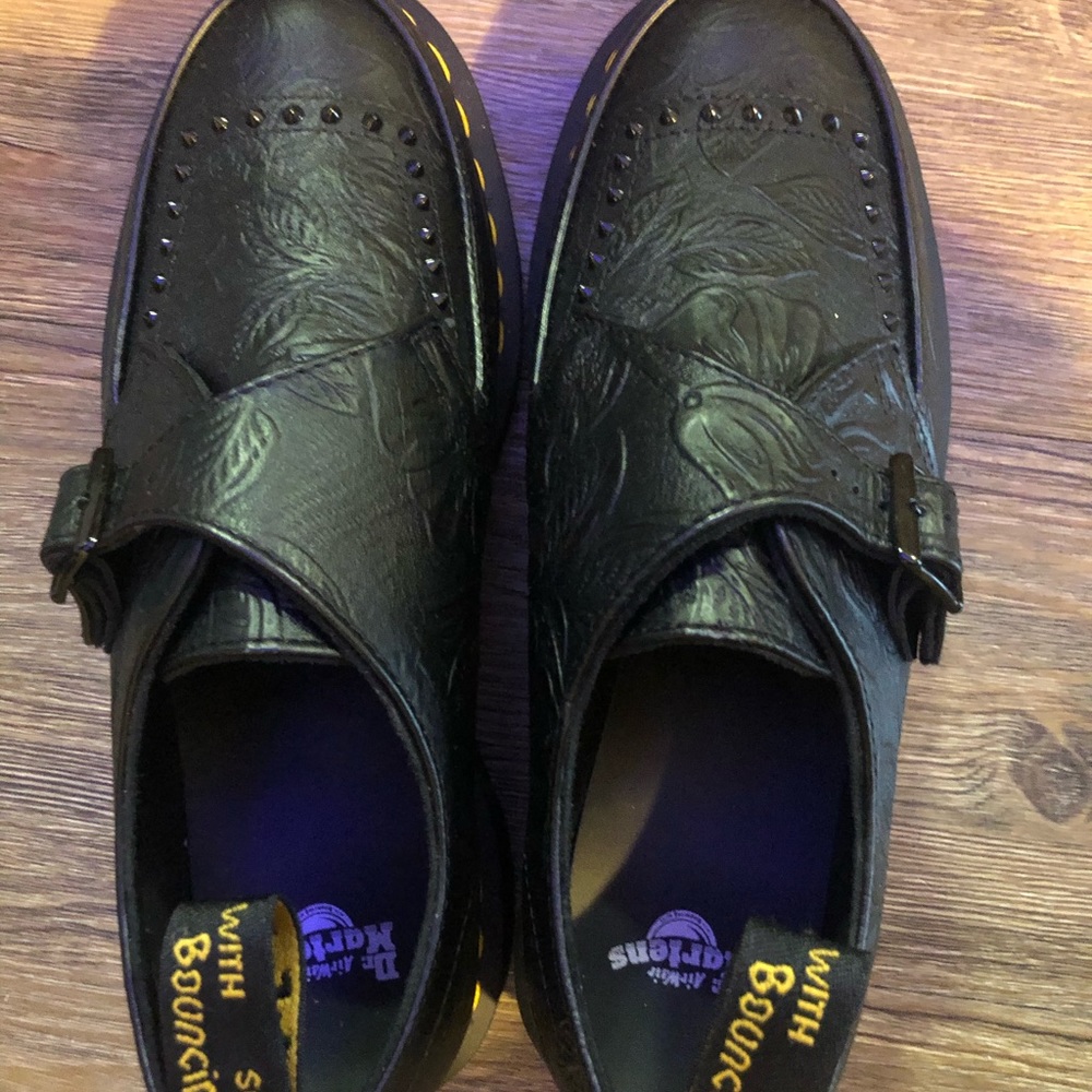 Dr. Martens Ramsey II leather shoes women’s size 9